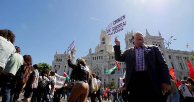 Cientos de personas exigen el cese del comercio de armas de España con Israel